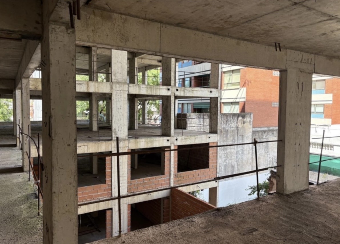 EN DÓLARES- VILLA URQUIZA- LOSA DE HORMIGÓN (PROYECTO EDILICIO DE 12 PISOS)- C.A.B.A.